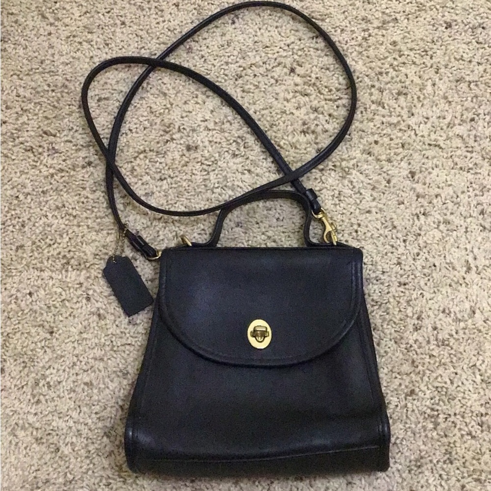 Rare Vintage Regina Coach Black Leather Mini Crossbody Handbag - Picture 2 of 9